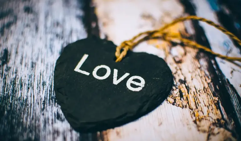 Etikette: Sådan melder du afbud til hjemmefesten uden drama