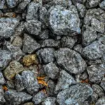 Hvad koster en tilbygning i træ? Priseksempel, skjulte udgifter og 7 smarte sparetips