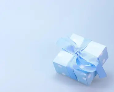 Hvilke regler for værtsgaver gælder i Danmark i 2026?