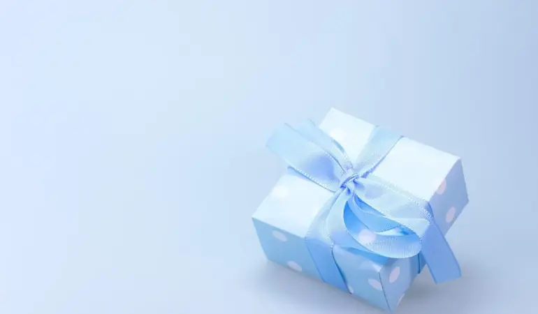 Hvilke regler for værtsgaver gælder i Danmark i 2026?